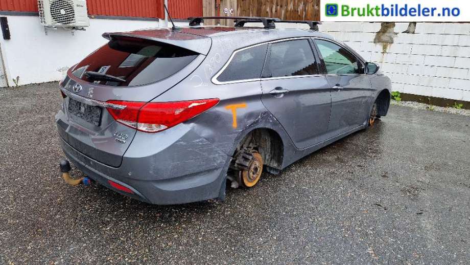 Hyundai i40 2012-2017 , Motorkode: D4FD, Girkassekode: TN02