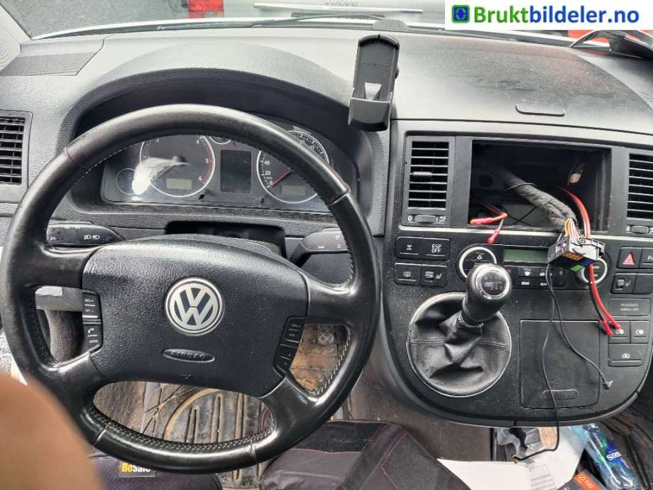 VW Transporter / Caravelle 2003-2009 (Fase 1) (T5) (T5), Motorkode: AXE;BPC, Girkassekode: 