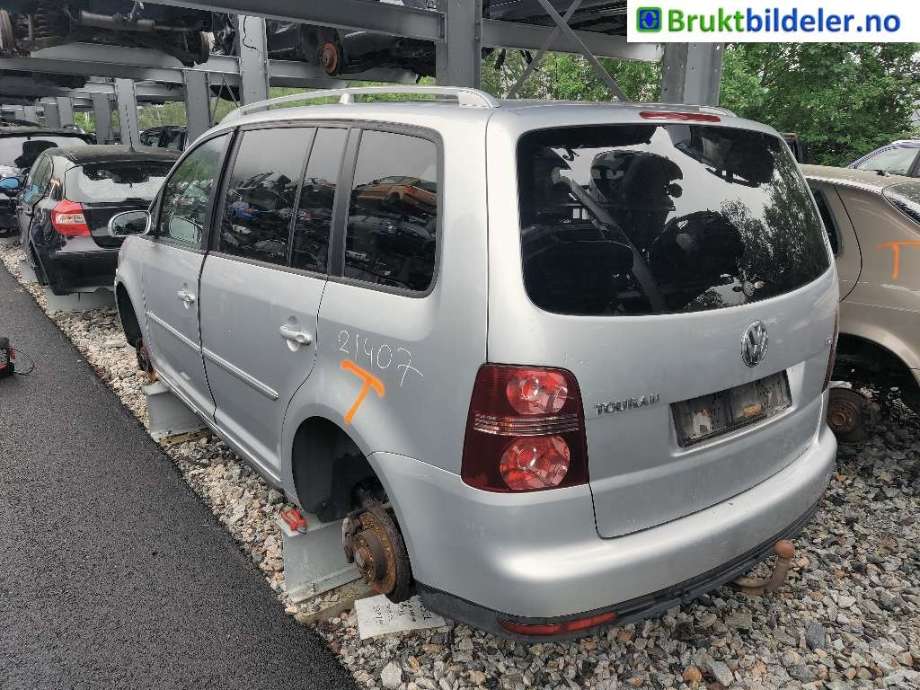 VW Touran 2007-2010 (Type I, Fase 2) , Motorkode: BLS;BXE, Girkassekode: KMZ
