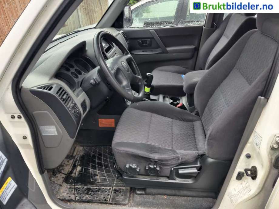 Mitsubishi Pajero 2000-2006 (Type III) , Motorkode: 4D56, Girkassekode: 