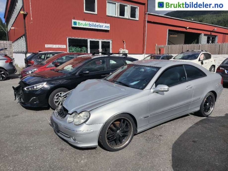 Mercedes CLK 2002-2009 (C209) (C209), Motorkode: M271.940, Girkassekode: D722695(25T);W 5 A