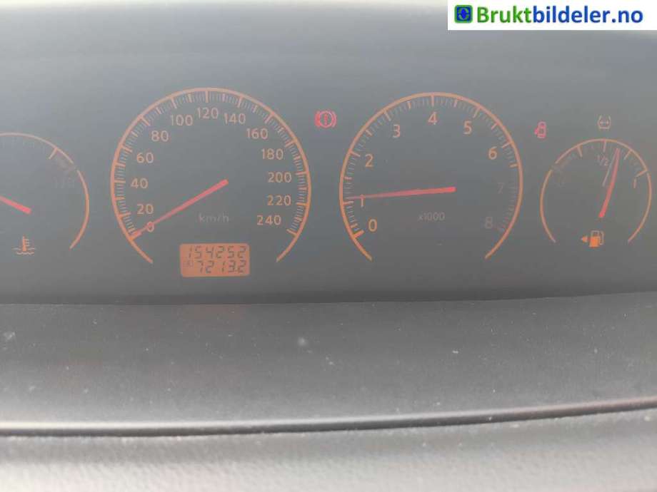 Nissan Primera 2002-2007 (P12) (P12), Motorkode: QG18DE, Girkassekode: 