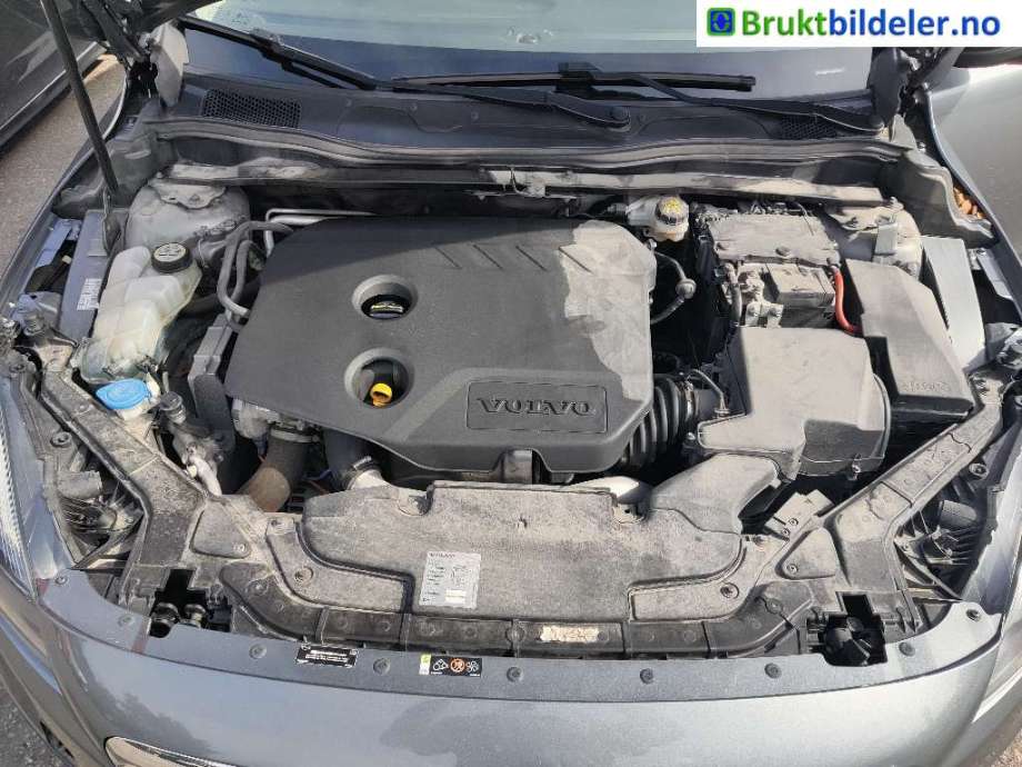 Volvo V40 2012-2019 , Motorkode: D4162T, Girkassekode: 6-MAN 2WD / B6
