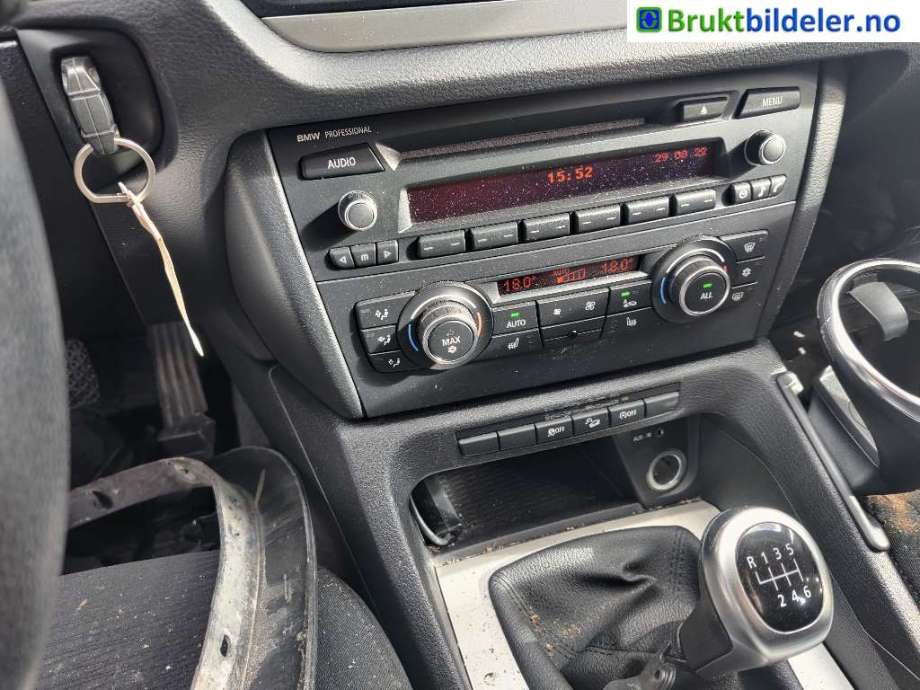BMW X1 2009-2015 (E84) (E84), Motorkode: N47-D20C, Girkassekode: 