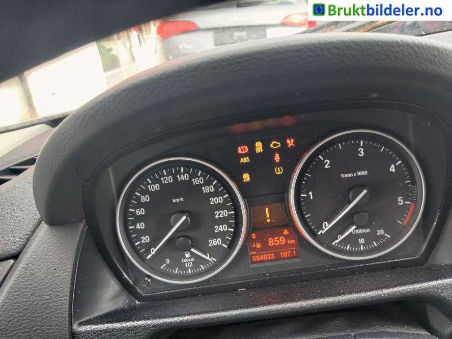 BMW X1 2009-2015 (E84) (E84), Motorkode: N47-D20C, Girkassekode: 