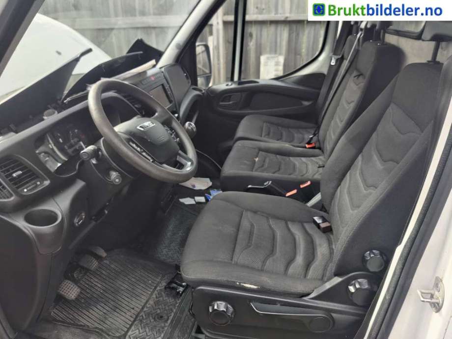 Iveco Daily 2014-->> (Type VI) , Motorkode: F1AFL411C, Girkassekode: 