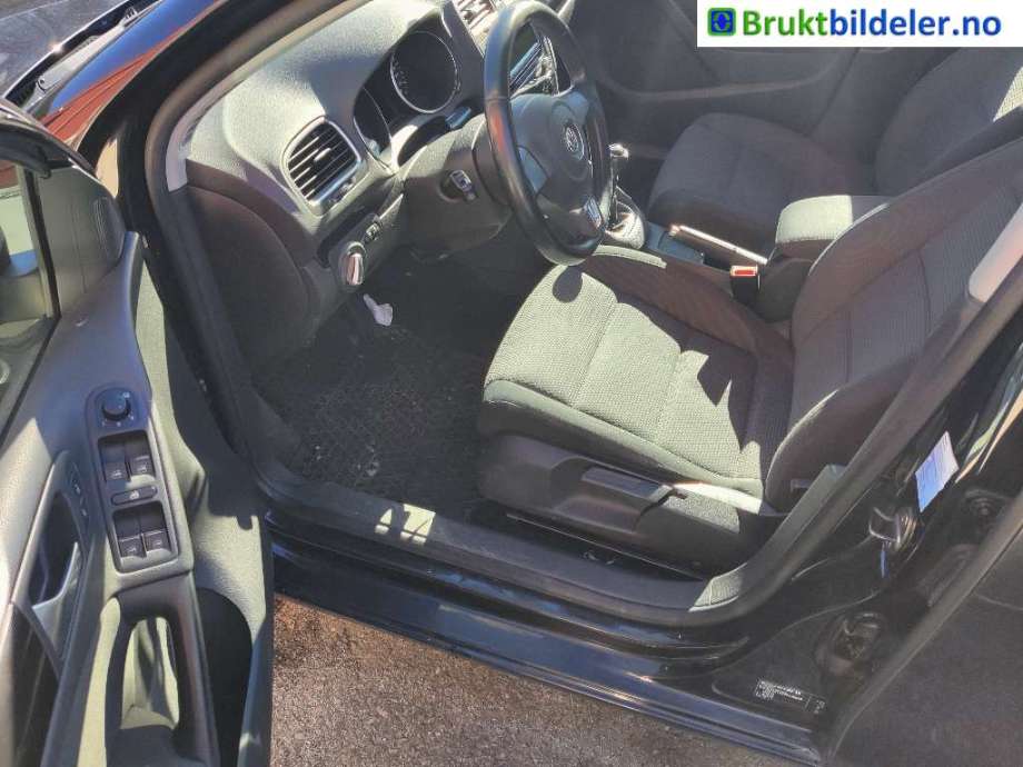 VW Golf VI 2008-2012 , Motorkode: CBDC, Girkassekode: LLL