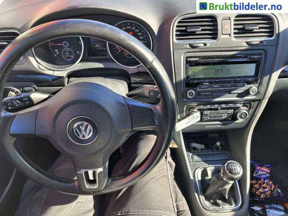 VW Golf VI 2008-2012 , Motorkode: CBDC, Girkassekode: LLL