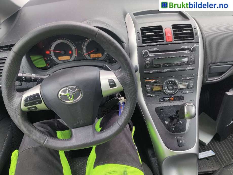 Toyota Auris 2010-2012 (Type I, Fase 2) , Motorkode: 1ND-TV, Girkassekode: 