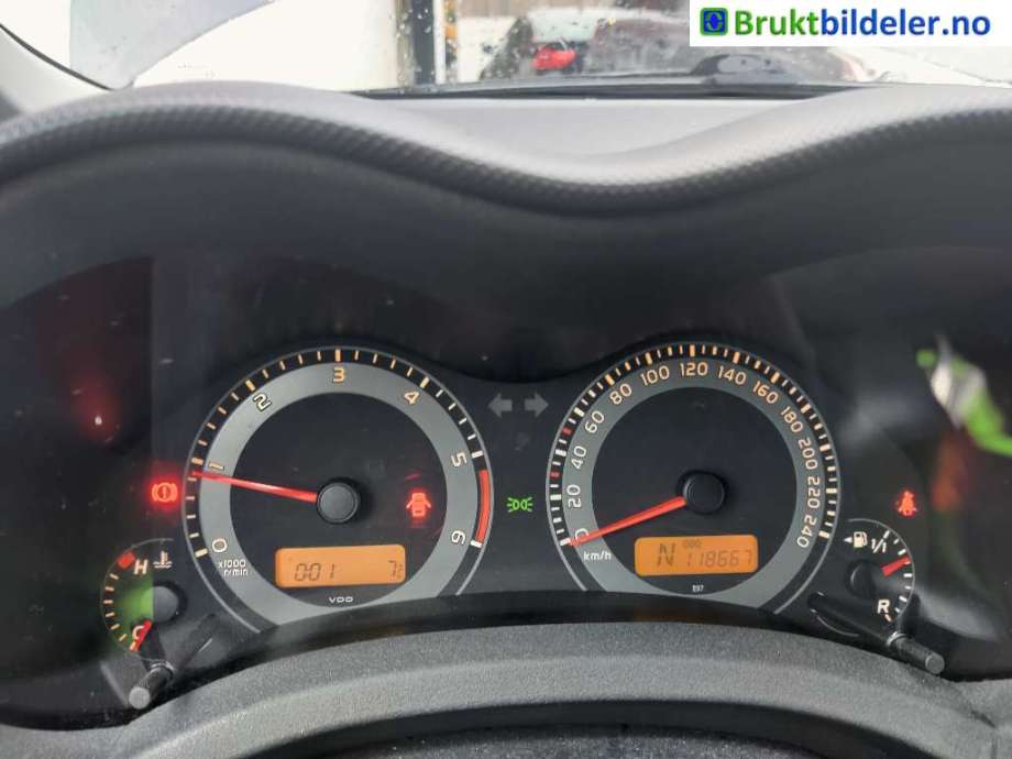 Toyota Auris 2010-2012 (Type I, Fase 2) , Motorkode: 1ND-TV, Girkassekode: 