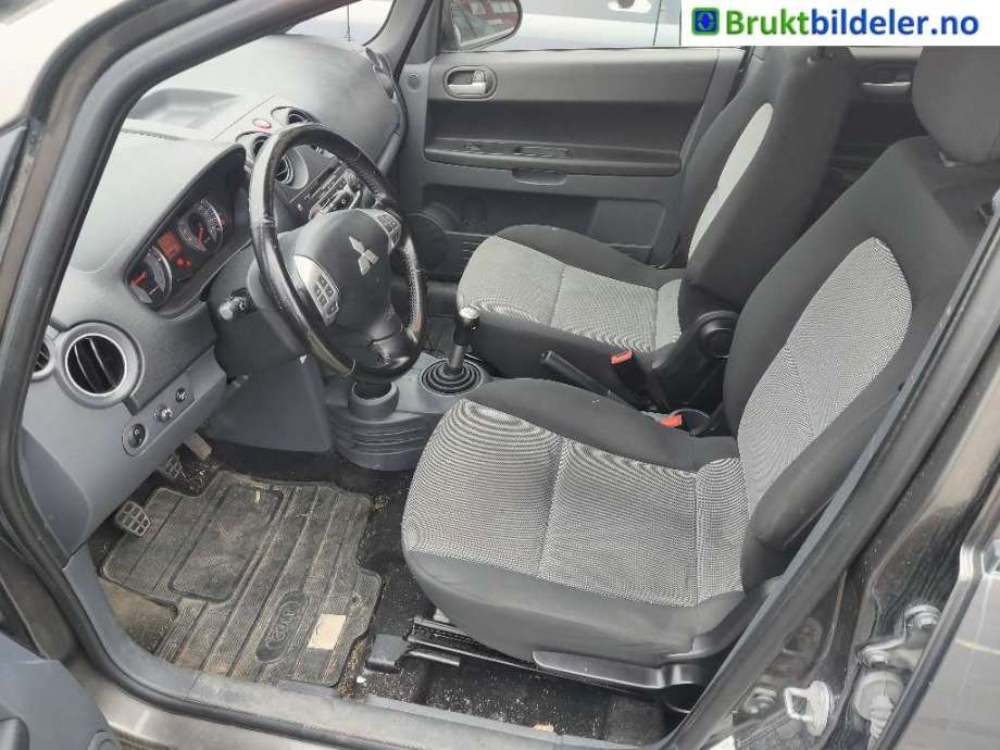 Mitsubishi Colt 2009-2013 (Type VII, Fase 2) , Motorkode: 4A90, Girkassekode: