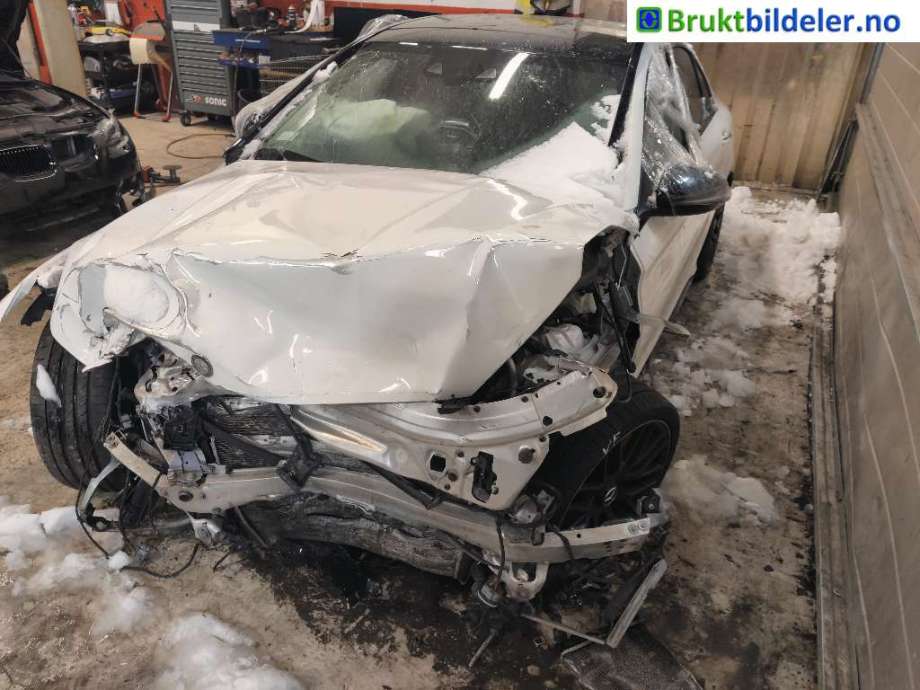 Mercedes C-Klasse 2014-2018 (Fase 1) (W205) (W205), Motorkode: M177.980, Girkassekode: 