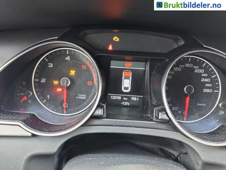 Audi A5 2007-2016 (Type I) , Motorkode: CGLC, Girkassekode: NEK