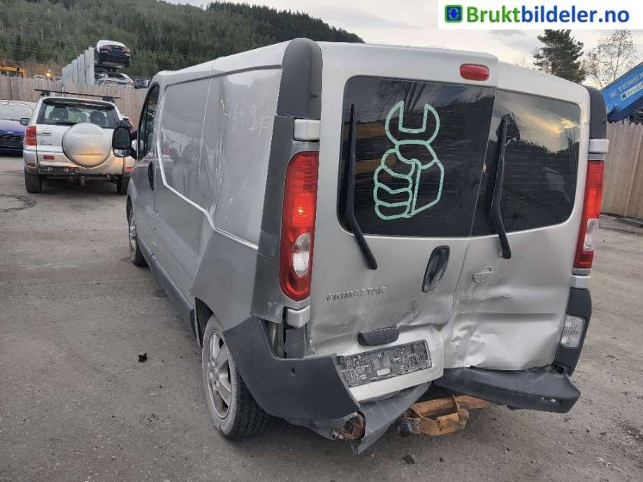 Nissan Primastar 2006-2014 , Motorkode: M9R, Girkassekode: 6MT