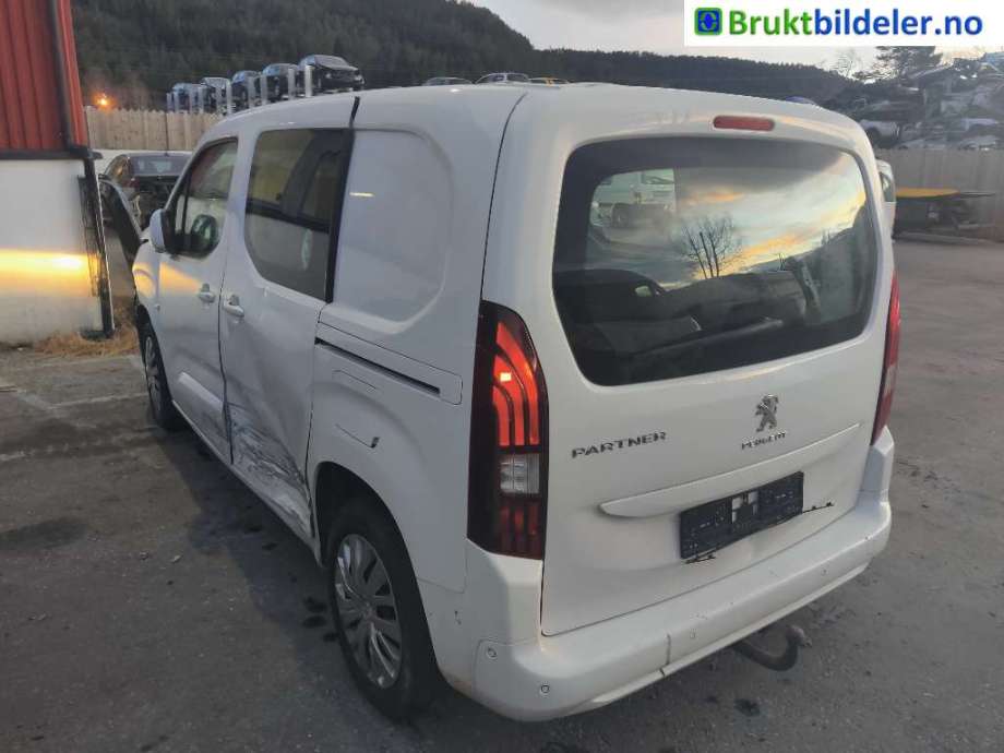 Peugeot Partner 2019-->> (Type III) , Motorkode: YHZ, Girkassekode: 8-TRINNS AUTOMATISK