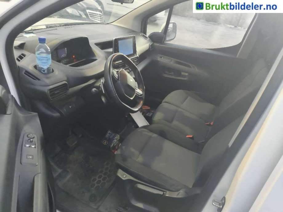 Peugeot Partner 2019-->> (Type III) , Motorkode: YHZ, Girkassekode: 8-TRINNS AUTOMATISK