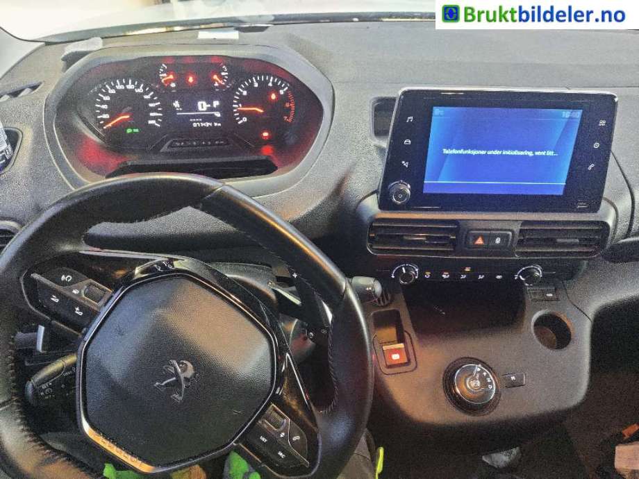 Peugeot Partner 2019-->> (Type III) , Motorkode: YHZ, Girkassekode: 8-TRINNS AUTOMATISK