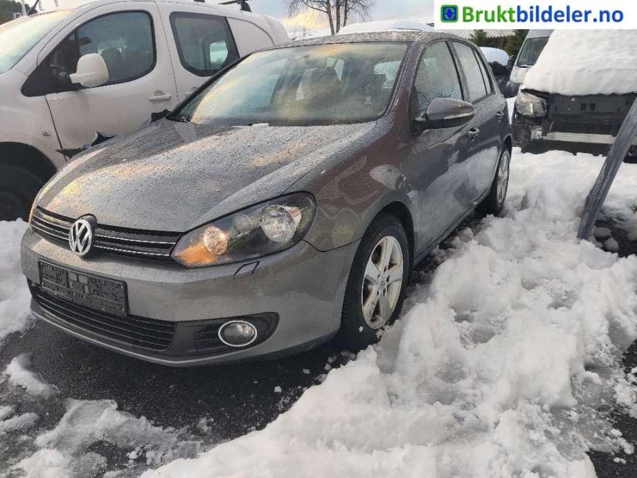 VW Golf VI 2008-2012 , Motorkode: CBDC, Girkassekode: LLL