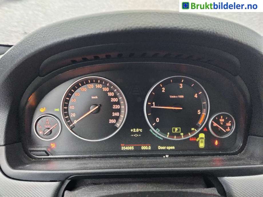 BMW 5-Serie 2010-2017 (F10/F11) (F10/F11), Motorkode: N57-D30B, Girkassekode: 