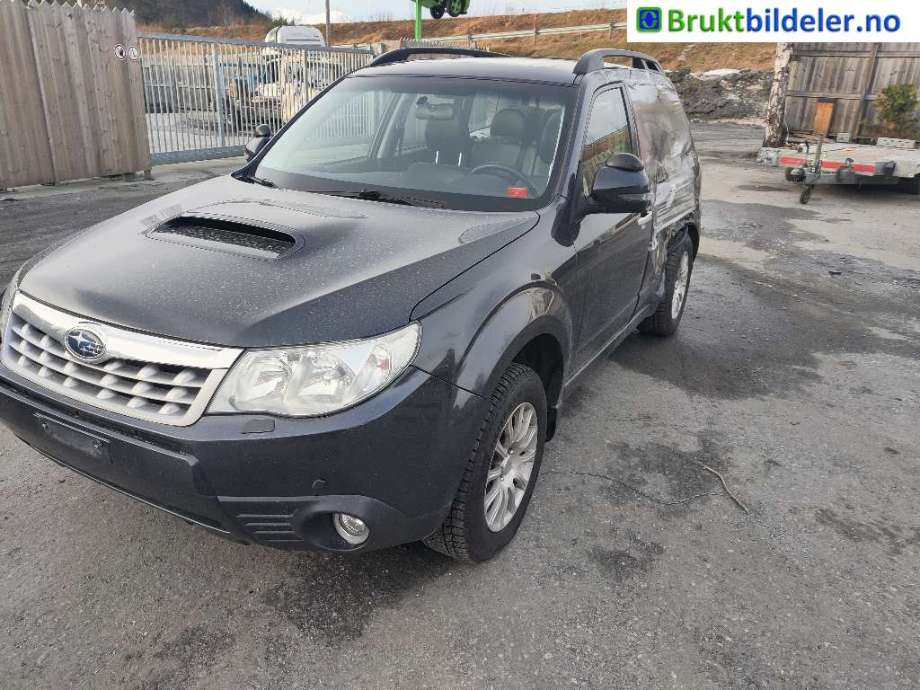 Subaru Forester 2008-2013 (Type III) , Motorkode: EE20, Girkassekode: 