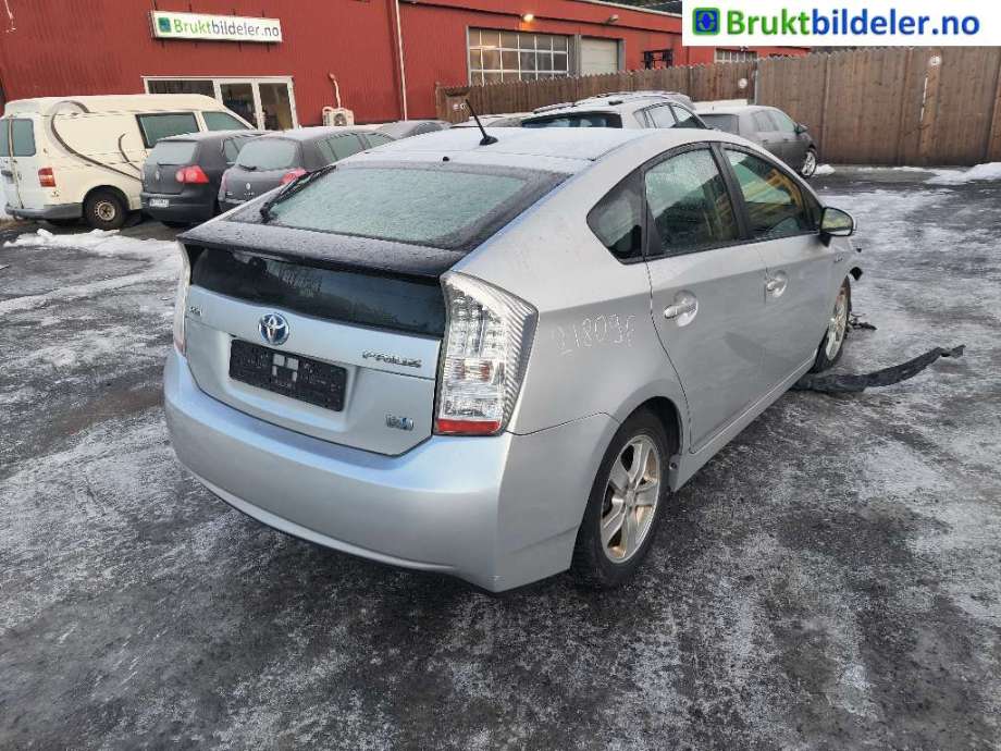Toyota Prius 2009-2016 (Type III) (COMBI) (COMBI), Motorkode: 2ZR-FXE, Girkassekode: