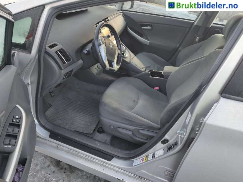 Toyota Prius 2009-2016 (Type III) (COMBI) (COMBI), Motorkode: 2ZR-FXE, Girkassekode:
