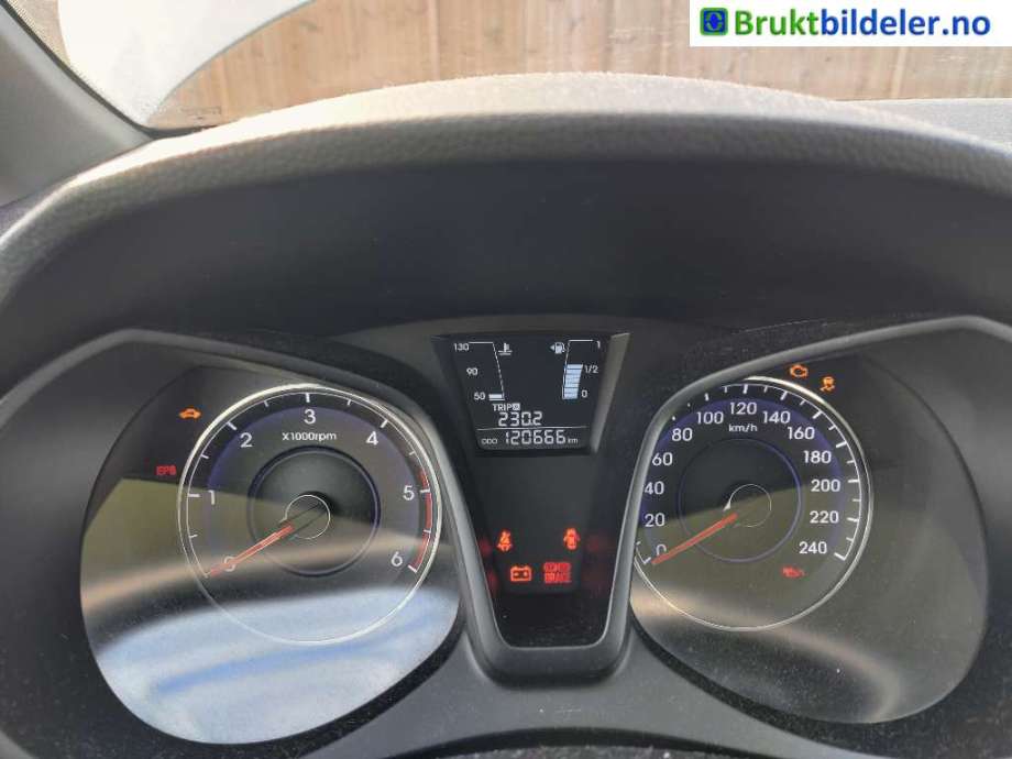 Hyundai Ix20 2010-2017 , Motorkode: D4FC, Girkassekode: ZH54