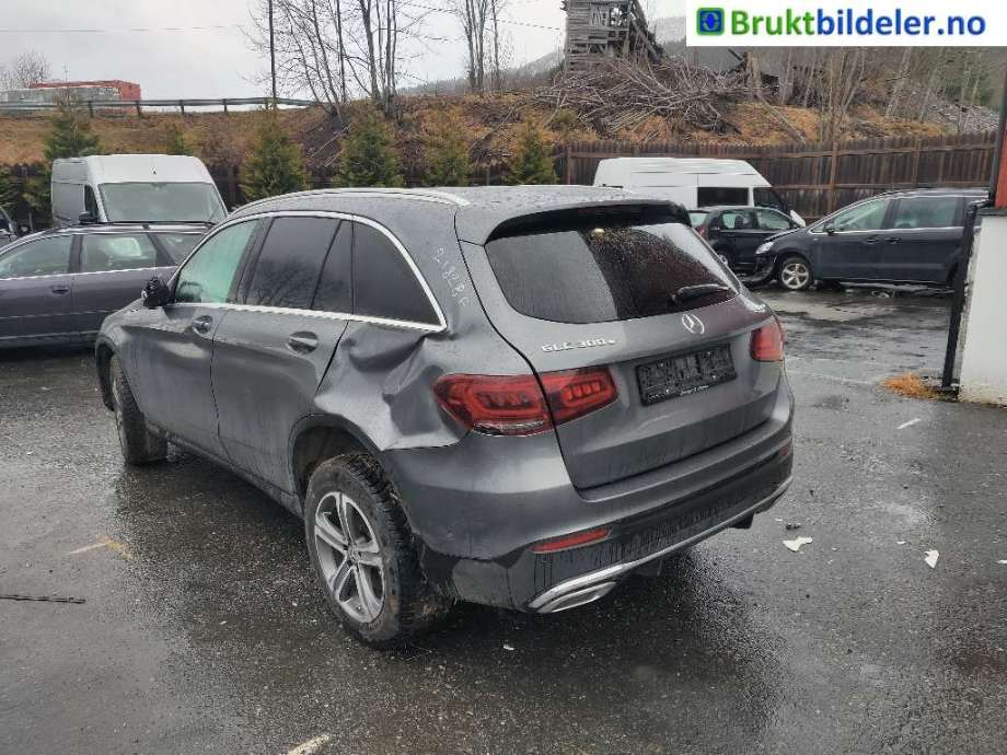 Mercedes GLC 2015-2022 (X253) (X253), Motorkode: M274.920, Girkassekode: 