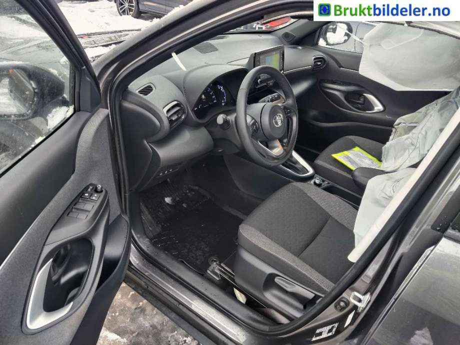 Toyota Yaris Cross (SUV) 2021-->> , Motorkode: , Girkassekode: 