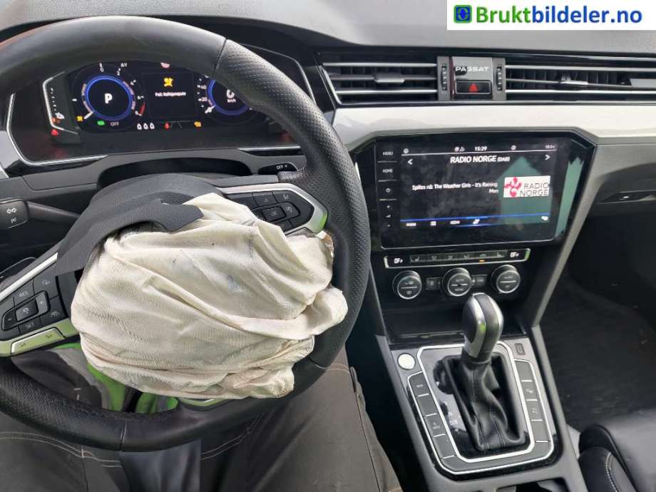 VW Passat 2015-2019 (Fase 1) (B8) (B8), Motorkode: DGEB, Girkassekode: 