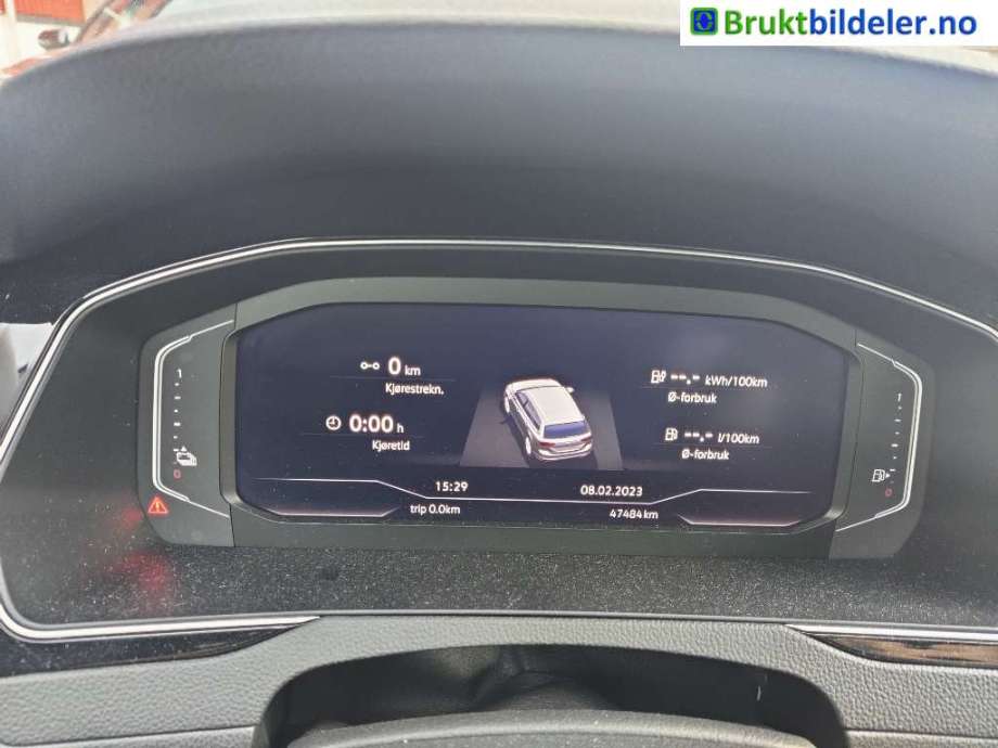 VW Passat 2015-2019 (Fase 1) (B8) (B8), Motorkode: DGEB, Girkassekode: 
