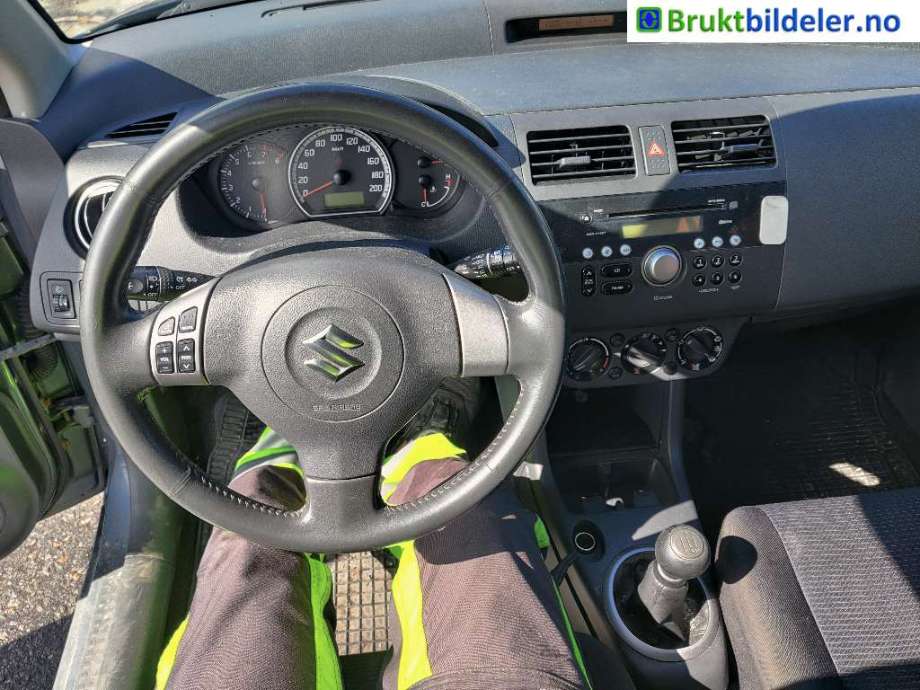Suzuki Swift 2005-2010 , Motorkode: M13A, Girkassekode: 