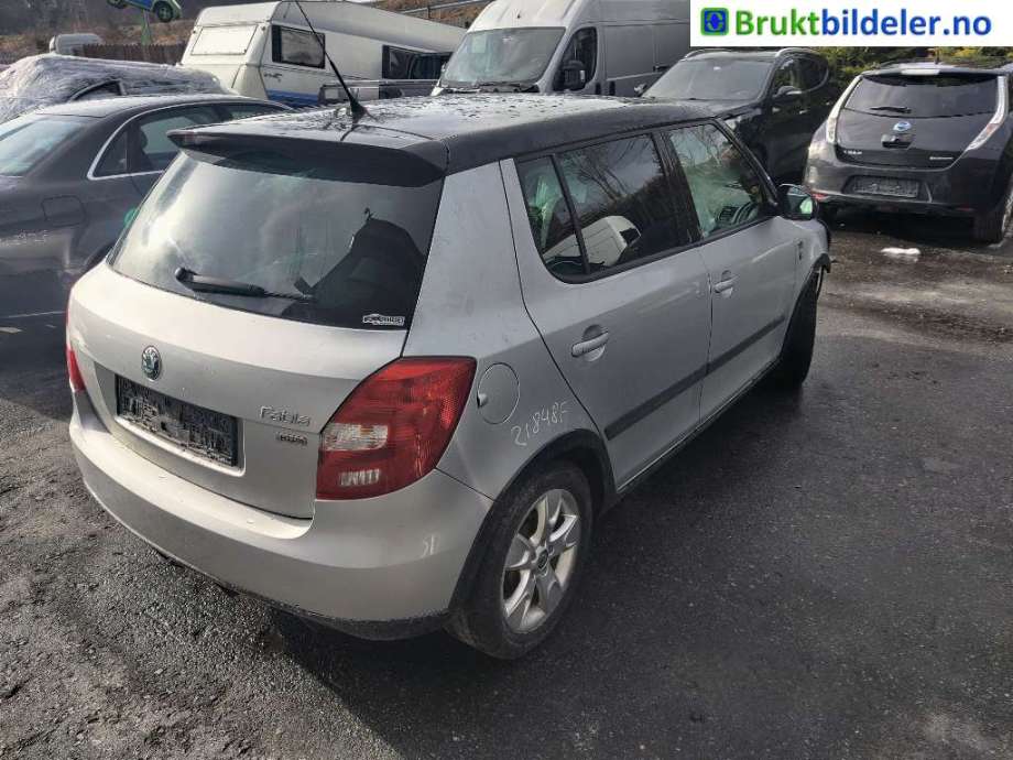 Škoda Fabia 2010-2014 (Type II, Fase 2) , Motorkode: CGPA, Girkassekode: LNR