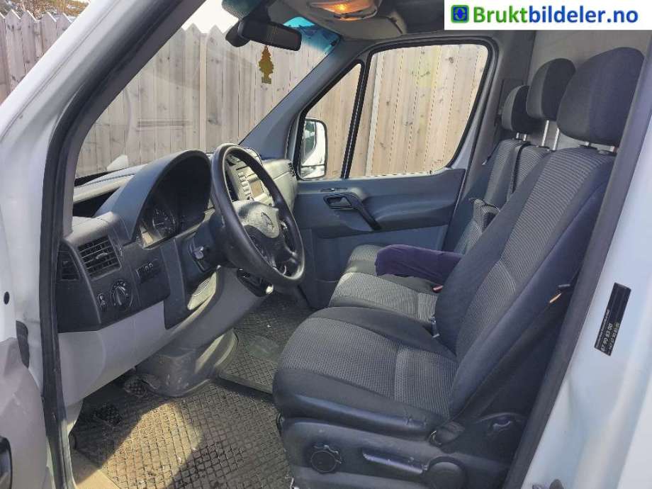 Mercedes Sprinter 2006-2013 (Fase 1) (906) (906), Motorkode: OM651.957, Girkassekode: 711.680