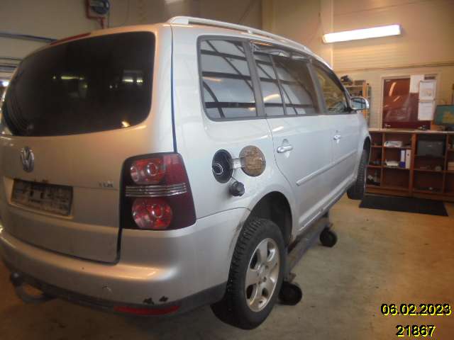 VW Touran 2007-2010 (Type I, Fase 2) , Motorkode: BLS;BXE, Girkassekode: 