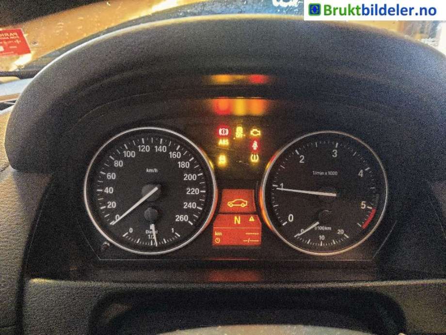 BMW X1 2009-2015 (E84) (E84), Motorkode: N47-D20C, Girkassekode: GA6HP19Z - W7M