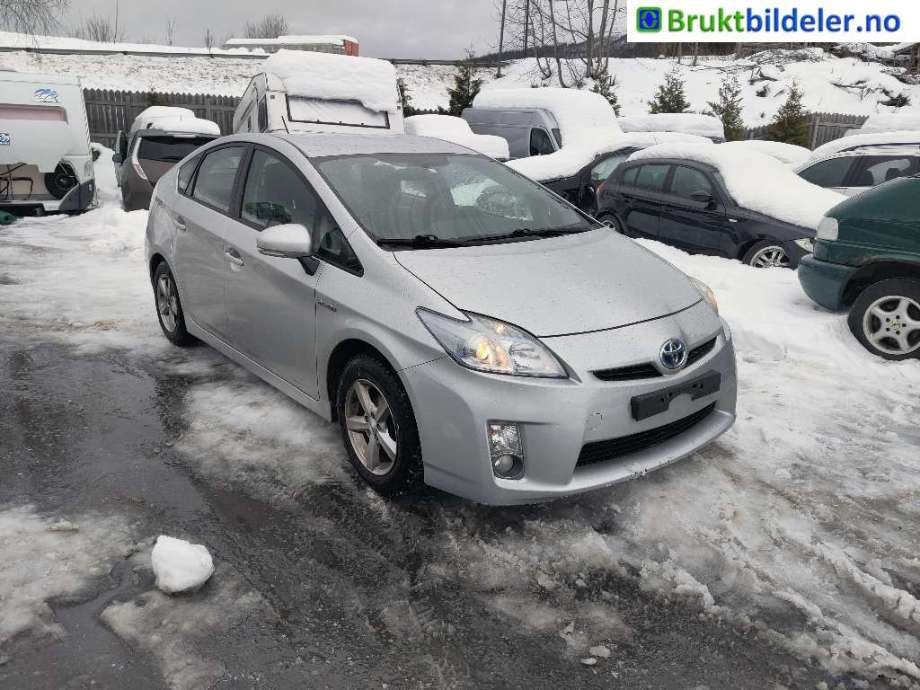 Toyota Prius 2009-2016 (Type III) (COMBI) (COMBI), Motorkode: 2ZR-FXE, Girkassekode: 