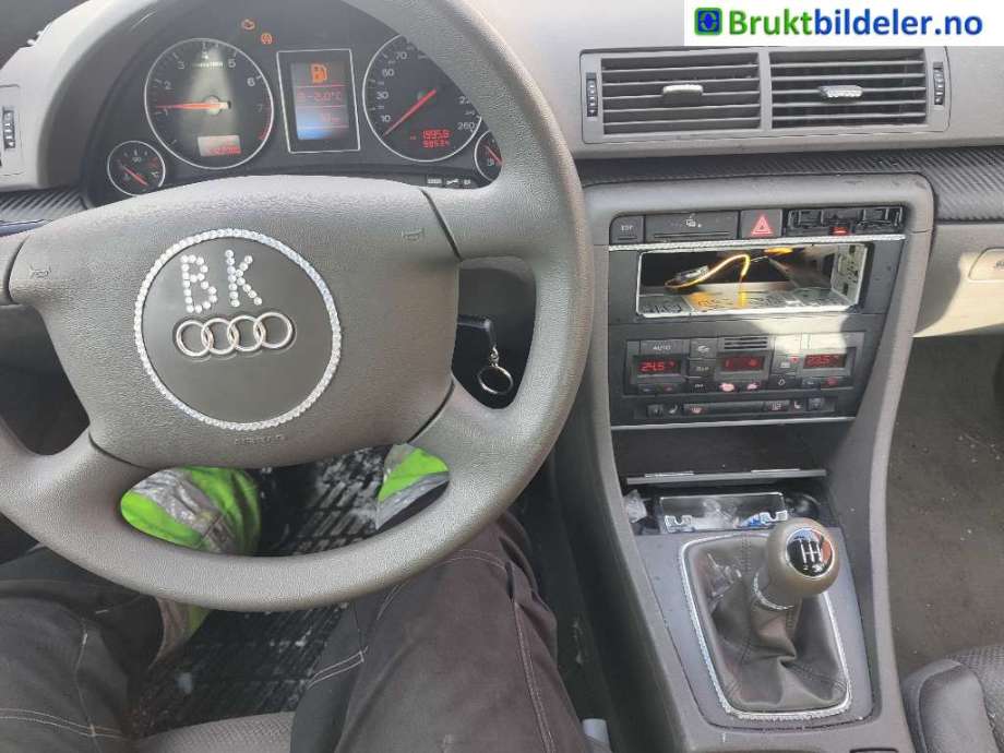 Audi A4 2001-2004 (Type II) (B6) (B6), Motorkode: ALT, Girkassekode: FJP