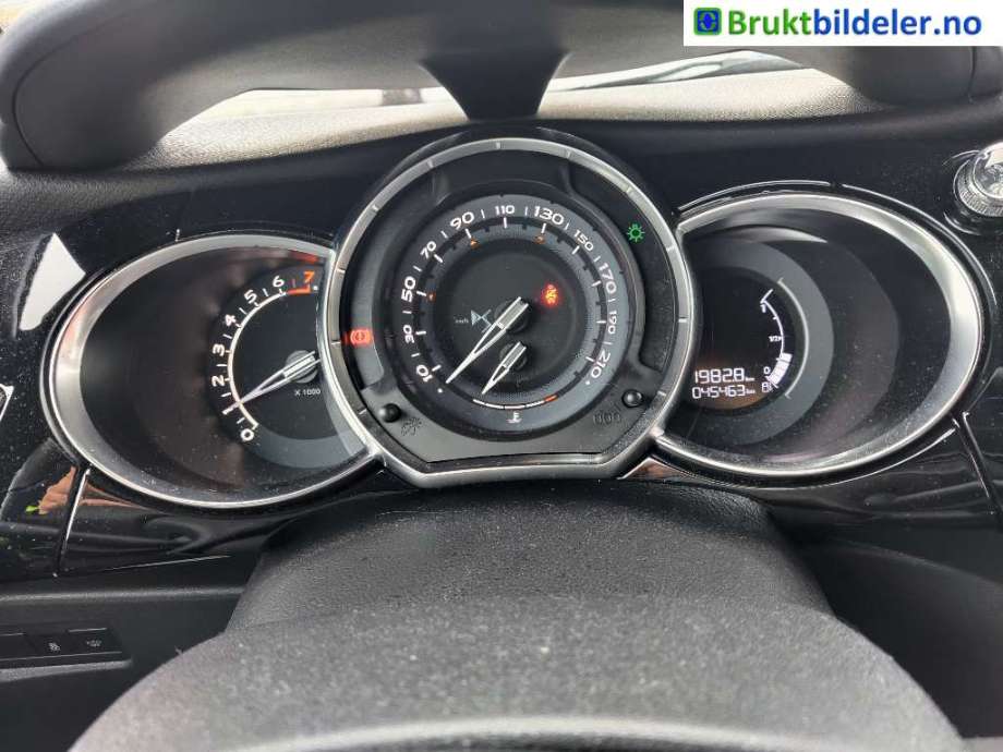 Citroën DS3 2010-2019 , Motorkode: HNV;HNZ, Girkassekode: 