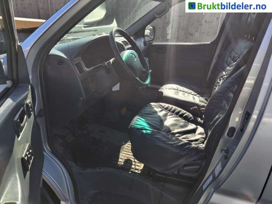 Toyota Hiace 2007-2012 (Fase 3) , Motorkode: 2KD-FTV, Girkassekode: 