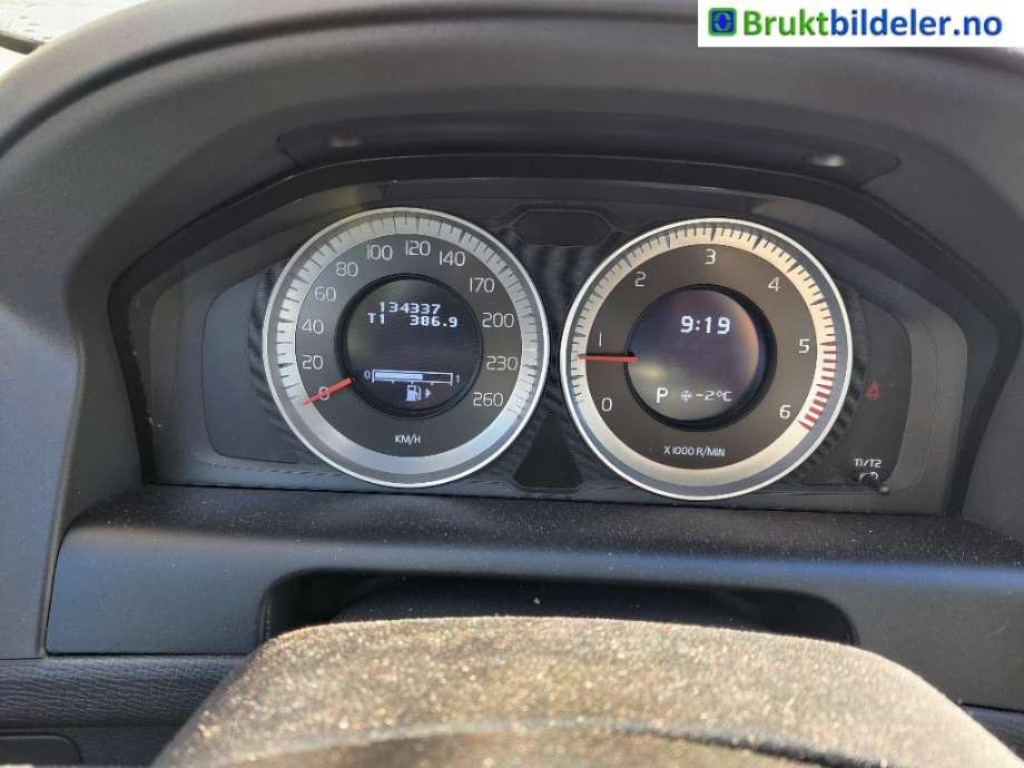 Volvo XC60 2008-2013 (Type I, Fase 1) , Motorkode: D5244T17, Girkassekode: TF-80SC AWD