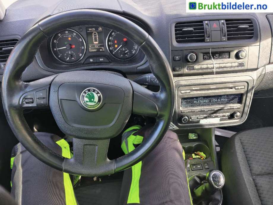 Škoda Roomster 2010-2015 (Fase 2) , Motorkode: CBZA, Girkassekode: LGQ