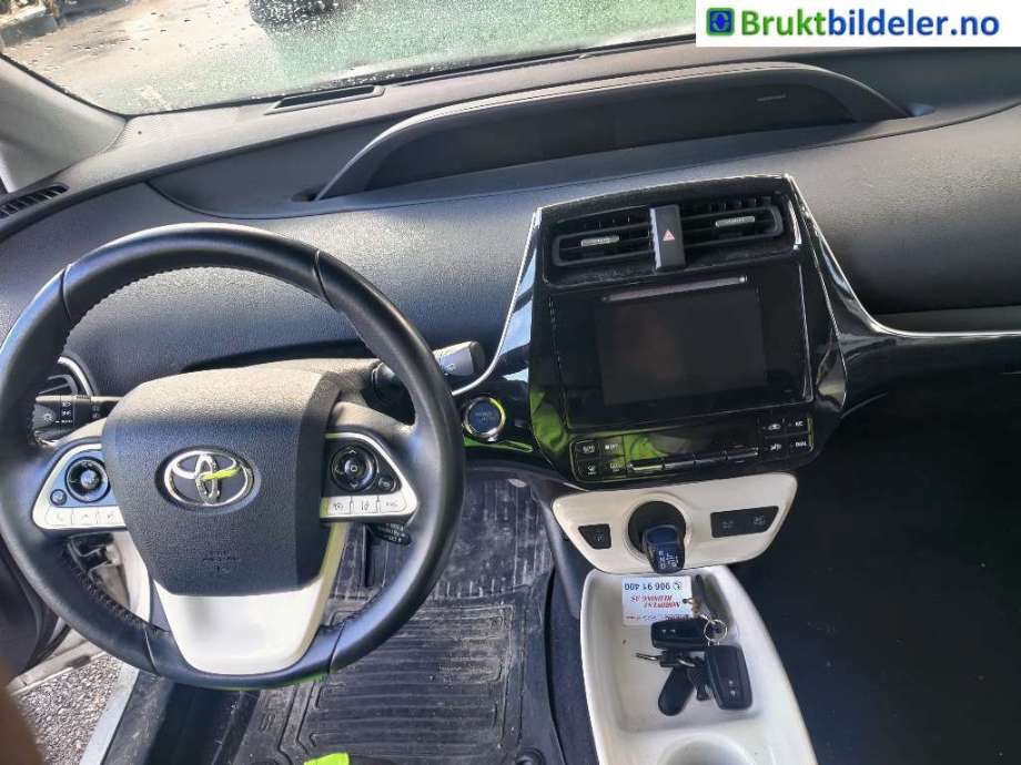 Toyota Prius 2016-2023 (Type IV) (combi) (combi), Motorkode: 2ZR-FXE, Girkassekode: 