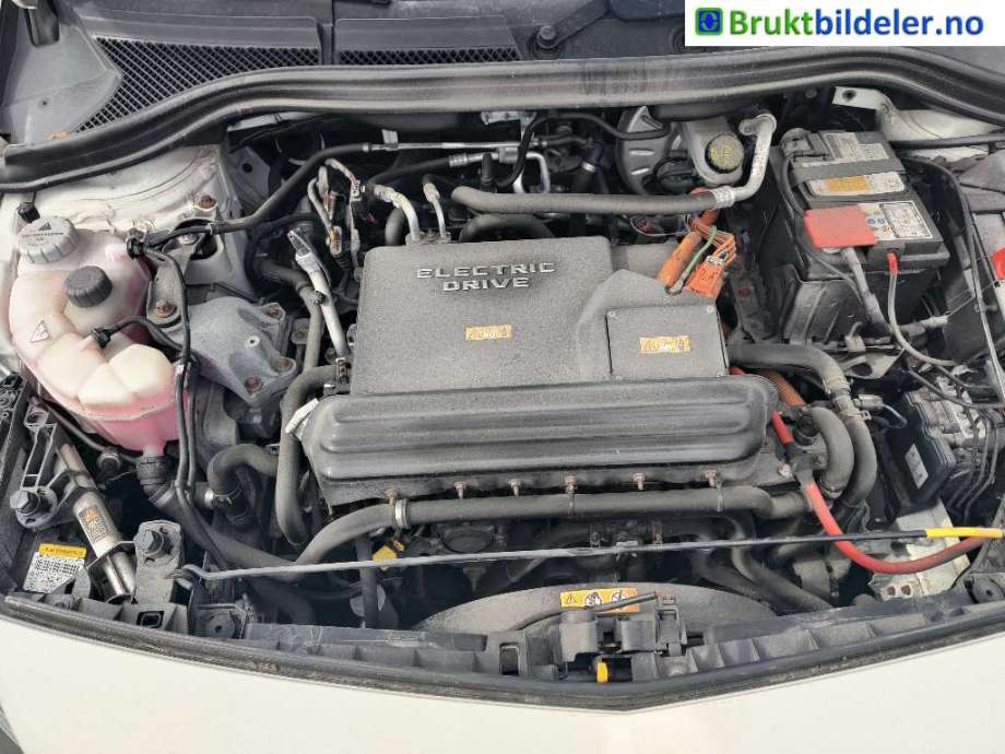 Mercedes B-Klasse 2011-2018 (W246) (W246), Motorkode: EM0004, Girkassekode: 