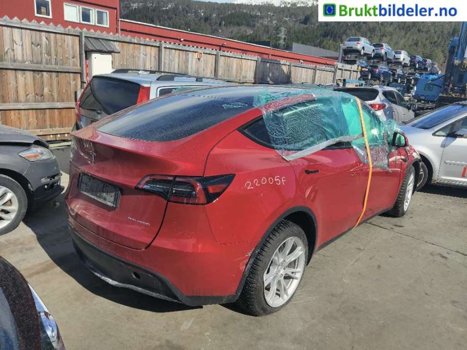Tesla Model Y 2021-2024 (Type I) , Motorkode: , Girkassekode: 