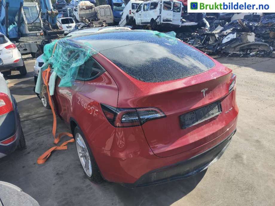 Tesla Model Y 2021-2024 (Type I) , Motorkode: , Girkassekode: 