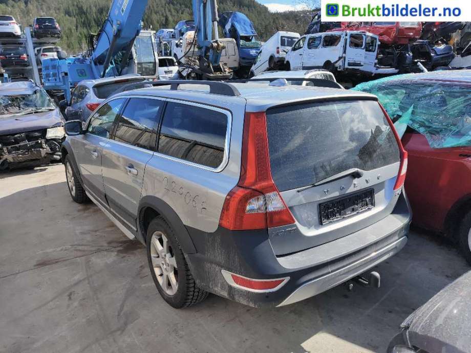 Volvo XC70 2008-2013 (Type II, Fase 1) , Motorkode: D5204T2, Girkassekode: M66