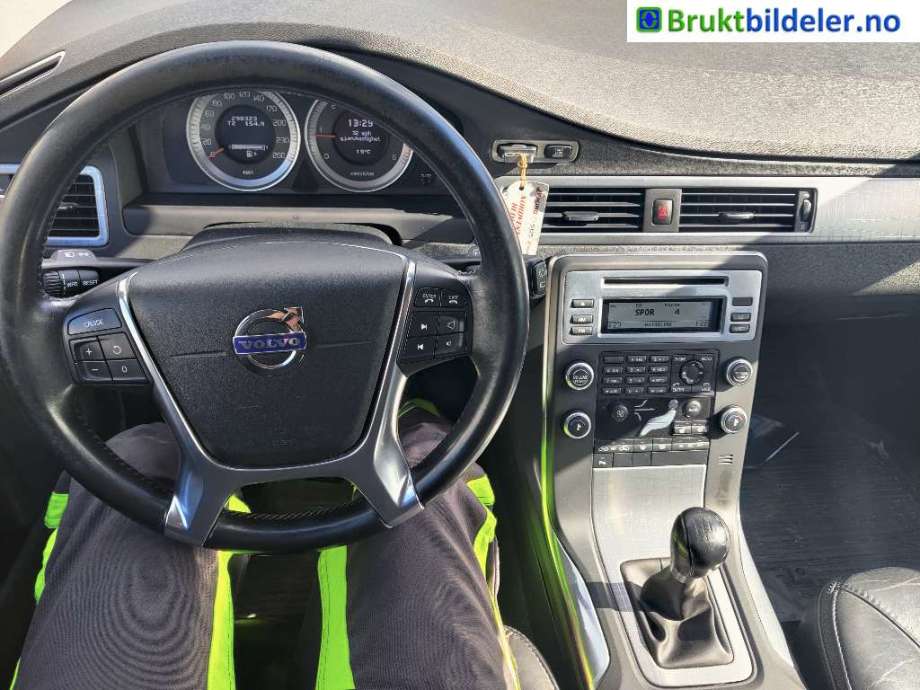 Volvo XC70 2008-2013 (Type II, Fase 1) , Motorkode: D5204T2, Girkassekode: M66