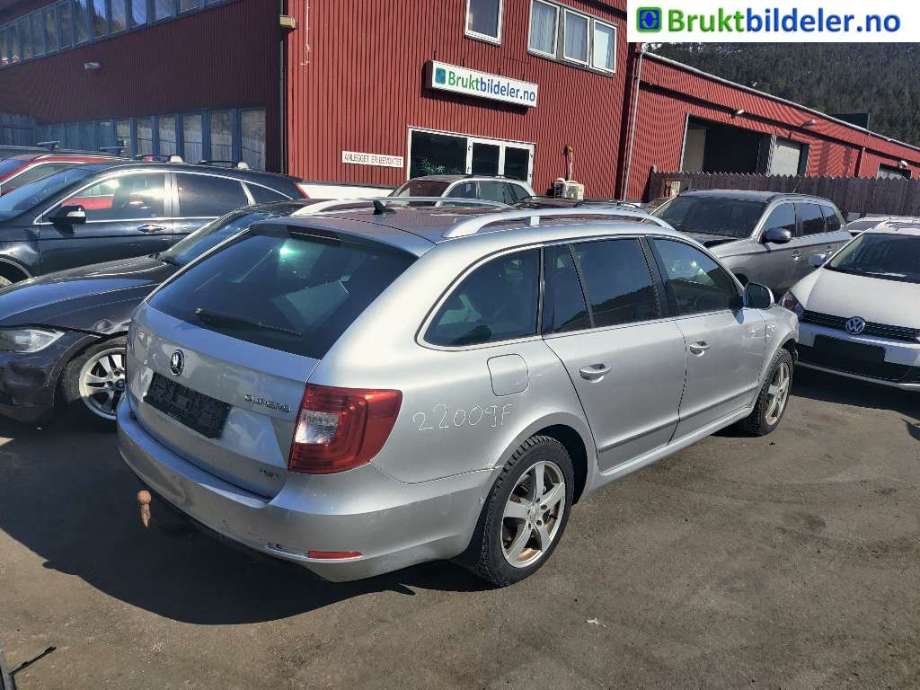 Škoda Superb 2008-2015 (Type II) , Motorkode: CFGB, Girkassekode: PQS