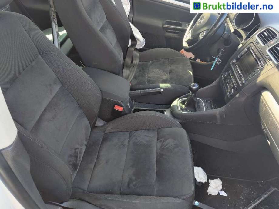 VW Golf VI 2008-2012 , Motorkode: CAXA, Girkassekode: LHY